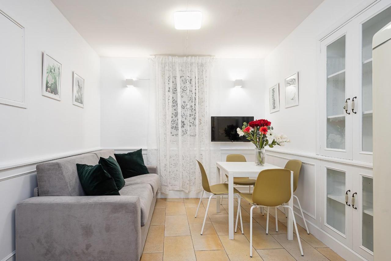 Hemeras Boutique Homes - Design Flat In The City Center * Milano